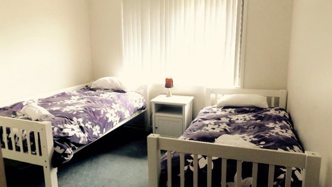 Jindabyne Executive - Go Out 2