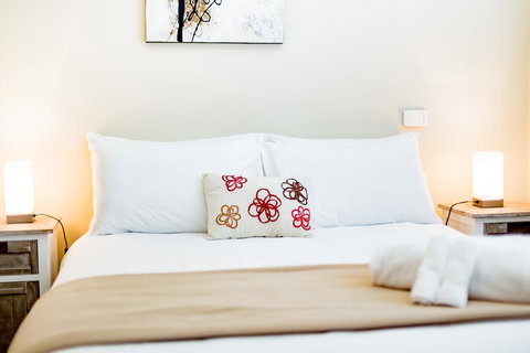 Bundanoon Country Inn Motel - Go Out 37