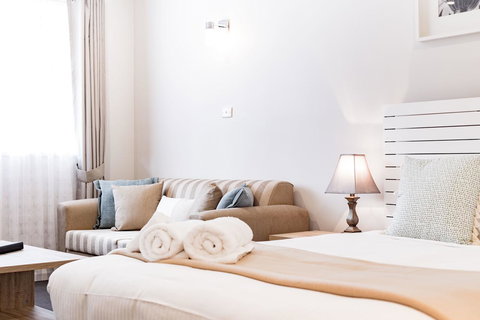 Bundanoon Country Inn Motel - Go Out 15