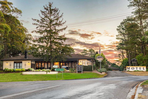 Bundanoon Country Inn Motel - Go Out 0