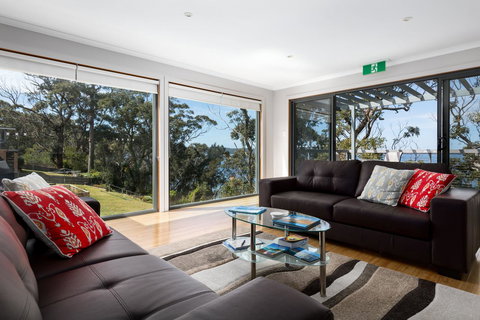 The Edgewater On Greville - Go Out 13