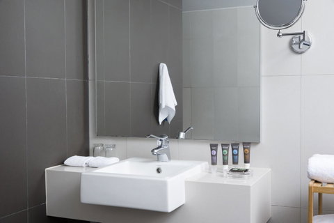 Novotel Newcastle Beach - Go Out 24