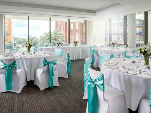 Novotel Newcastle Beach - Go Out 41