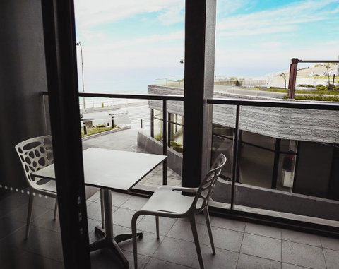 Novotel Newcastle Beach - Go Out 4