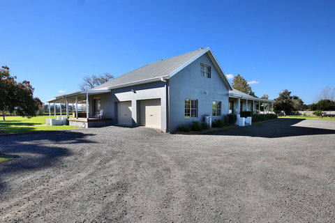 Terara Riverside Retreat - Go Out 43