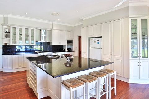 Terara Riverside Retreat - Go Out 3