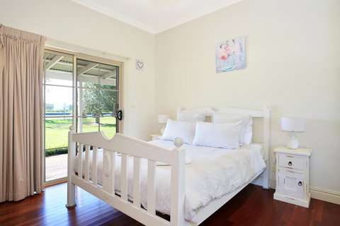 Terara Riverside Retreat - Go Out 14