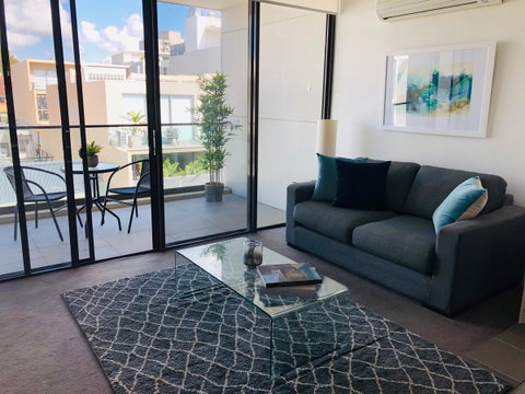 Wyndel Apartments Neutral Bay - The Mint - Go Out 0