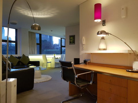 Paxsafe Sydney Hyde Park Central Apartments - Go Out 2