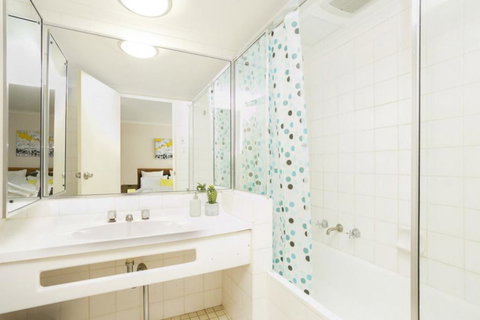 Paxsafe Sydney Hyde Park Central Apartments - Go Out 26