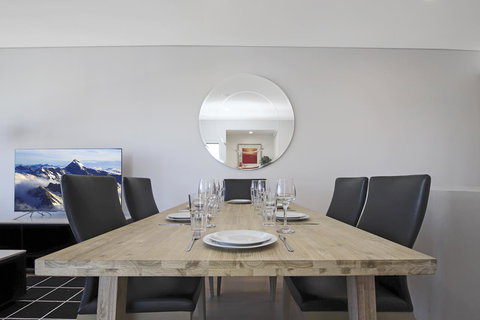 DD Apartments At International Convention Centre - Go Out 14