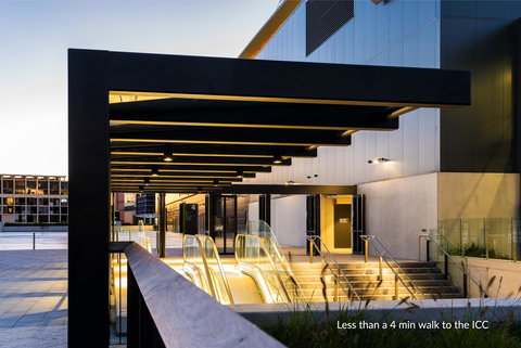 DD Apartments At International Convention Centre - Go Out 1