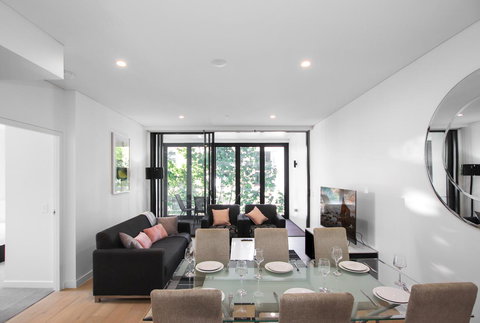 DD Apartments At International Convention Centre - Go Out 2