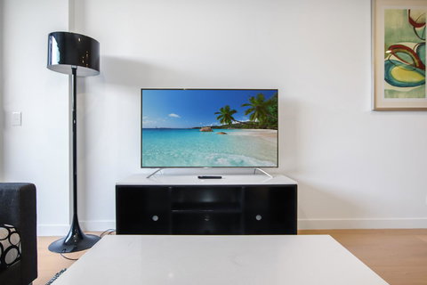 DD Apartments At International Convention Centre - Go Out 19