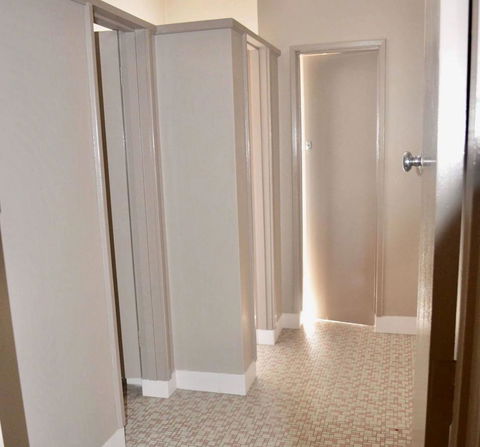 Commercial Hotel Motel Lithgow - Go Out 21