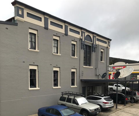 Commercial Hotel Motel Lithgow - Go Out 2