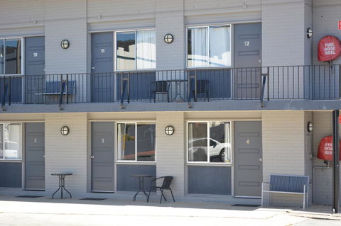 Commercial Hotel Motel Lithgow - Go Out 37