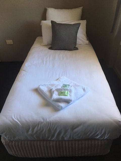 Commercial Hotel Motel Lithgow - Go Out 28