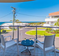 The Cove Yamba - Pubs and Clubs