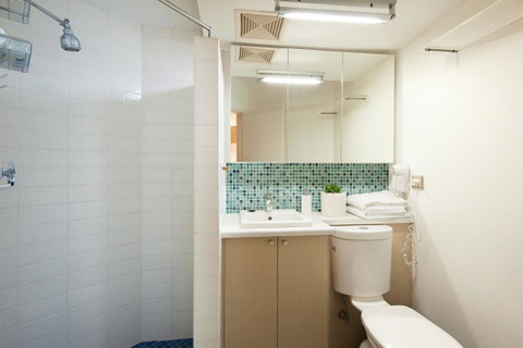 Waterview Beach Apartment - Go Out 11