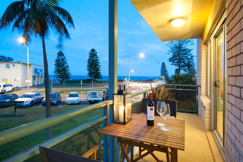 Waterview Beach Apartment - Go Out 3