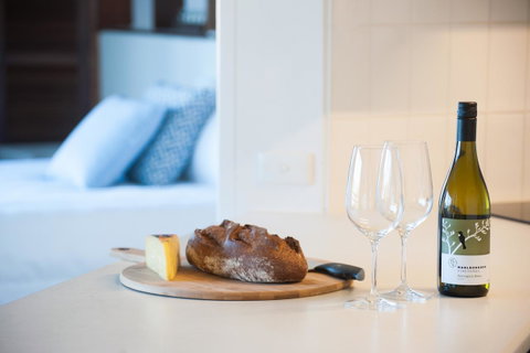 Waterview Beach Apartment - Go Out 12
