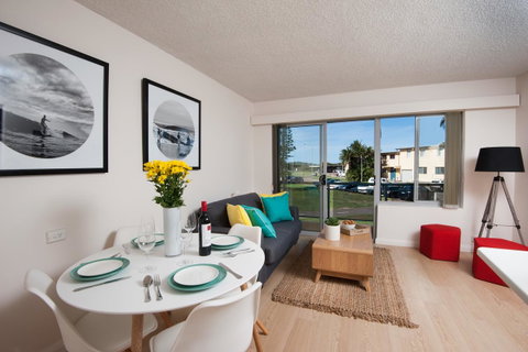 Waterview Beach Apartment - Go Out 5