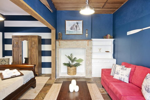 Designer Studios Manly - Go Out 12