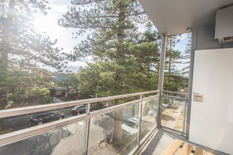 Designer Studios Manly - Go Out 36