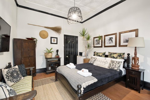 Designer Studios Manly - Go Out 19