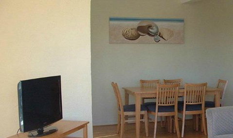 Waterview Apartments - Go Out 5