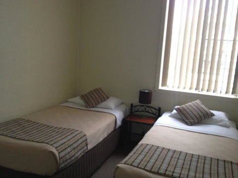 Waterview Apartments - Go Out 9