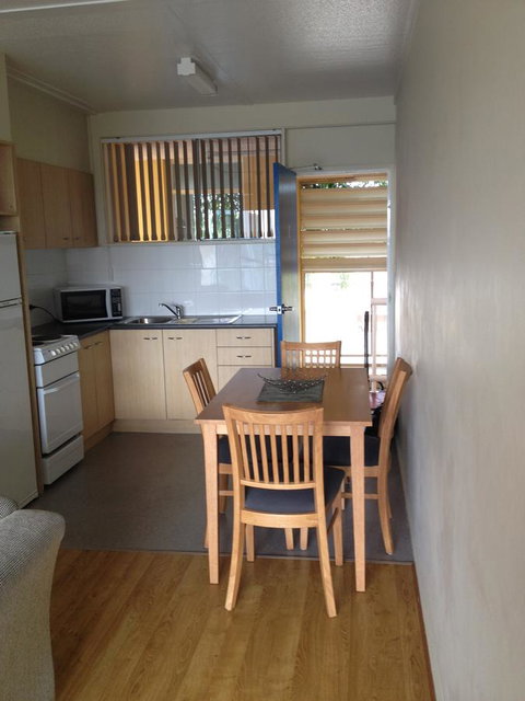Waterview Apartments - Go Out 4