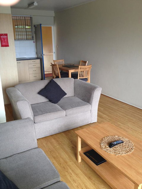 Waterview Apartments - Go Out 3