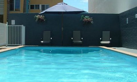 Waterview Apartments - Go Out 21