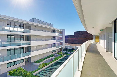 Wyndel Apartments Chatswood - Bertram - Go Out 5