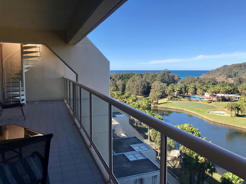 Charlesworth Bay Beach Resort - Go Out 27