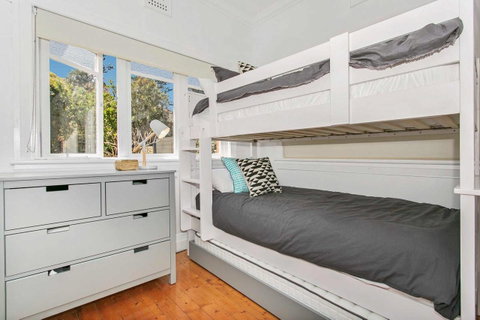 Seaspray - Manly Beach Apartment Close To The Sand - Go Out 10