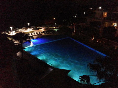 BASE Holidays - Ettalong Beach Premium Apartments - Go Out 27