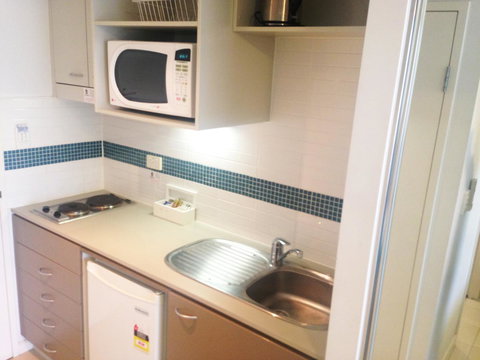 BASE Holidays - Ettalong Beach Premium Apartments - Go Out 25