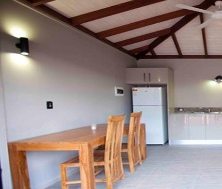 Aabi's At Byron - Pubs and Clubs 15