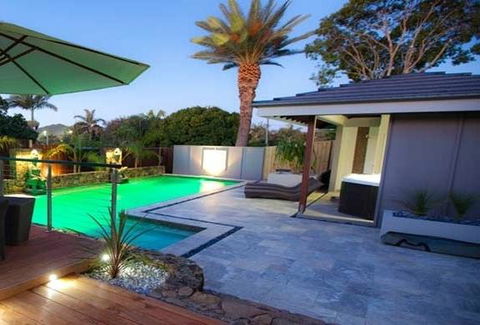 Aabi's At Byron - Pubs and Clubs 2