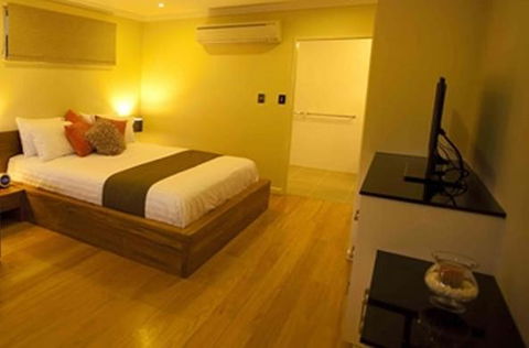 Aabi's At Byron - Pubs and Clubs 8