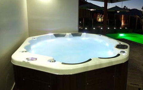 Aabi's At Byron - Pubs and Clubs 14