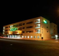 Palms Bed and Breakfast - Pubs and Clubs