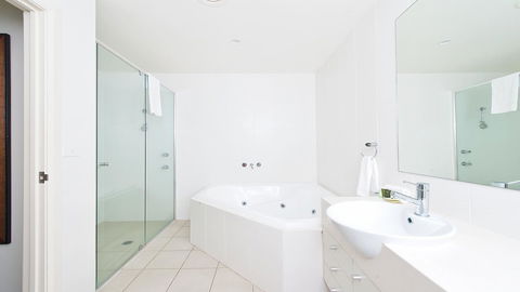 Pacific Blue, Salamander Bay - Pubs and Clubs 16