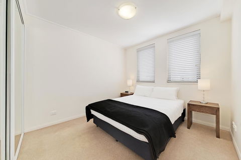 Wyndel Apartments - Apex North Sydney - Go Out 8