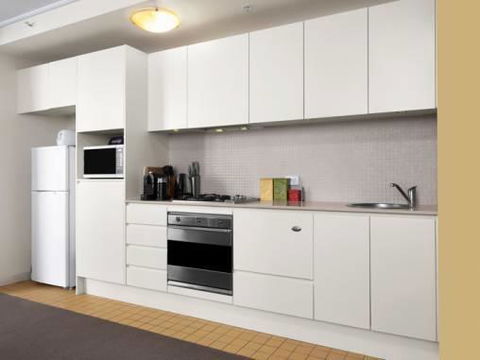 Wyndel Apartments - Apex North Sydney - Go Out 10