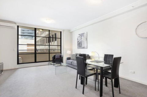 Wyndel Apartments - Apex North Sydney - Go Out 19