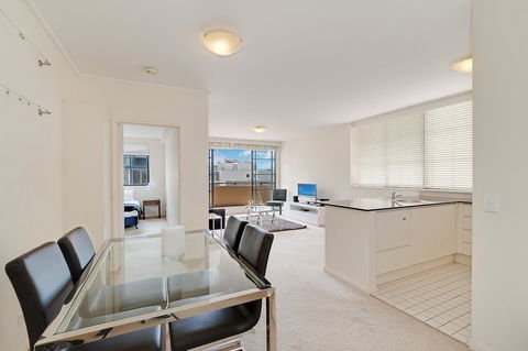 Wyndel Apartments - Apex North Sydney - Go Out 4